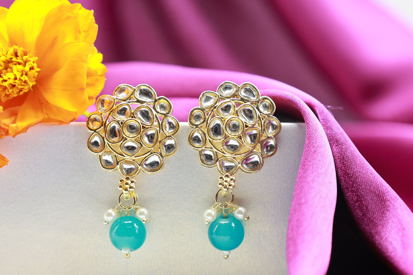 Gold Toned Kundan Studded Drop Earring