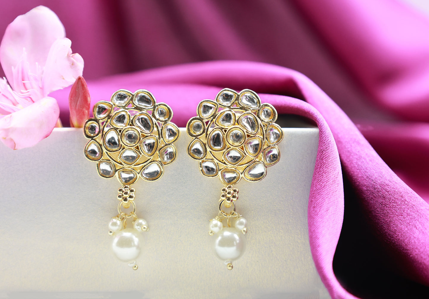 Gold Toned Kundan Studded Drop Earring