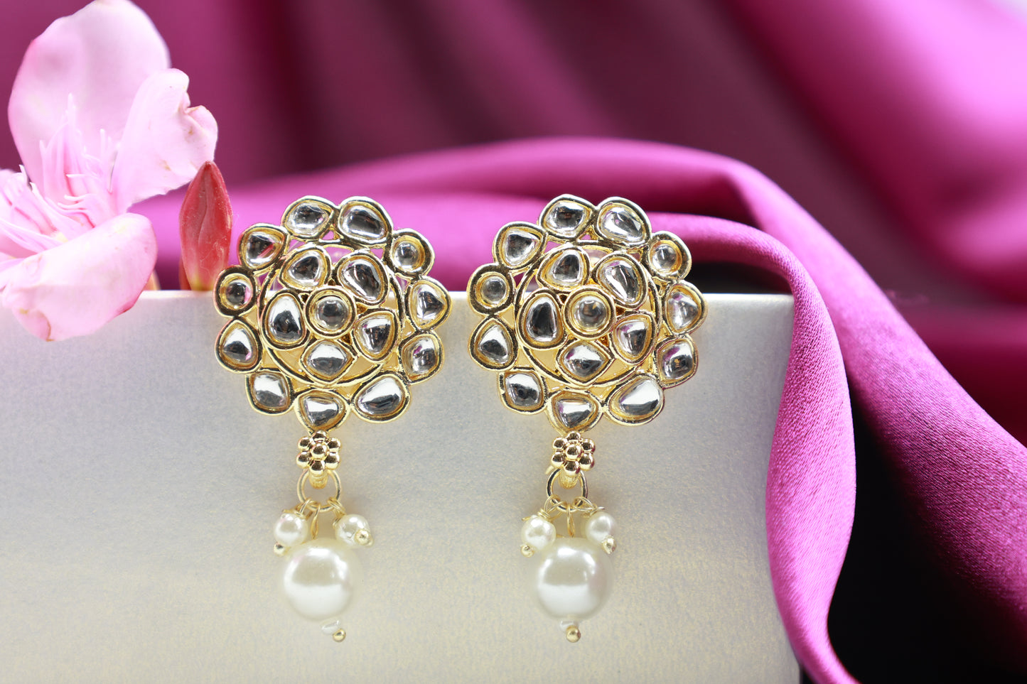 Gold Toned Kundan Studded Drop Earring
