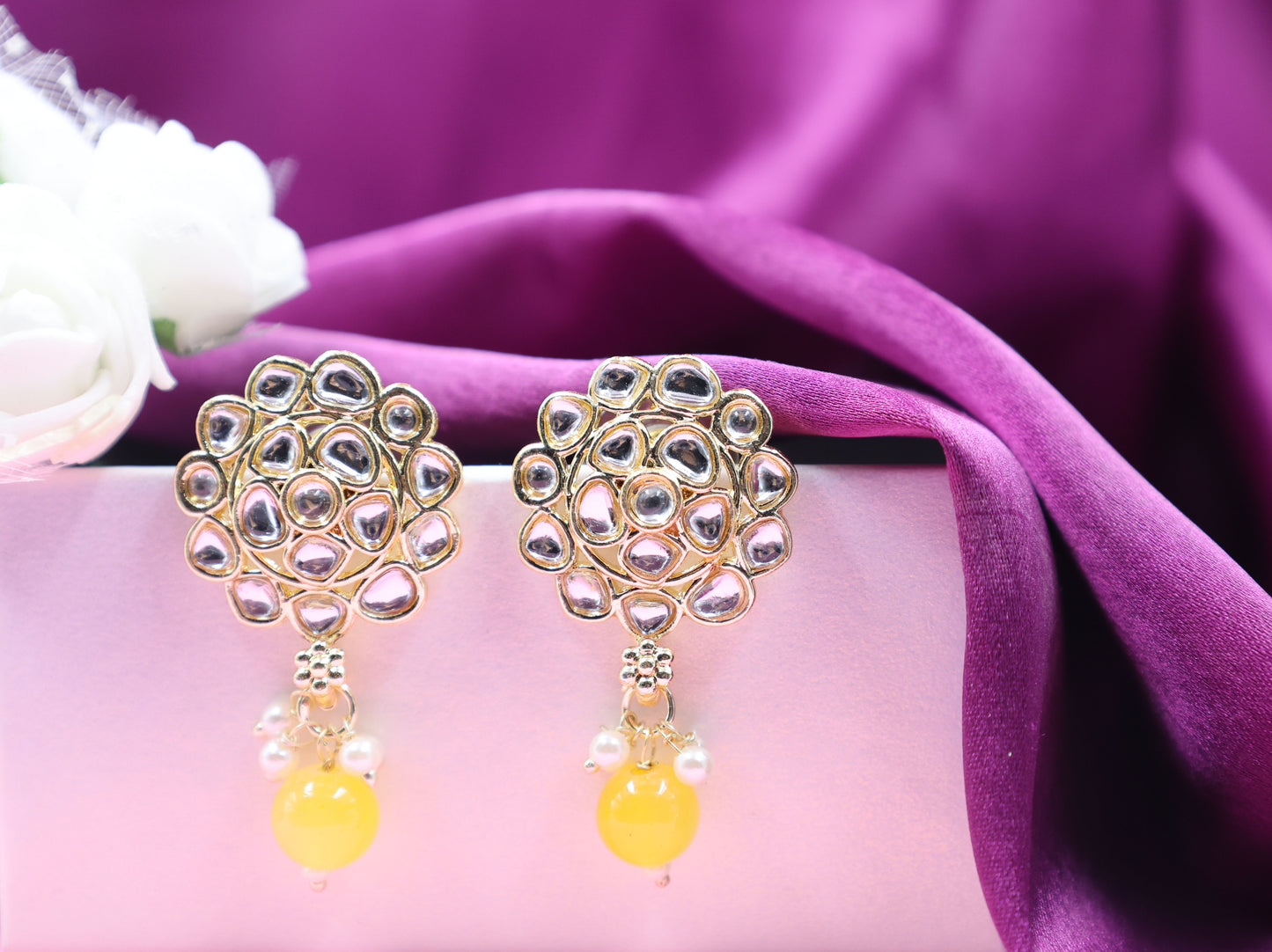 Gold Toned Kundan Studded Drop Earring