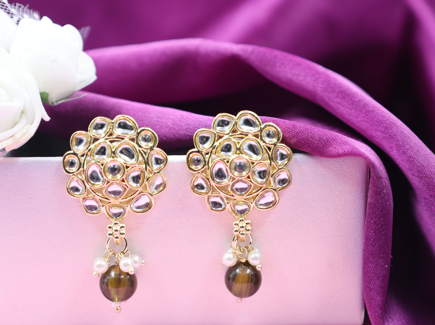 Gold Toned Kundan Studded Drop Earring