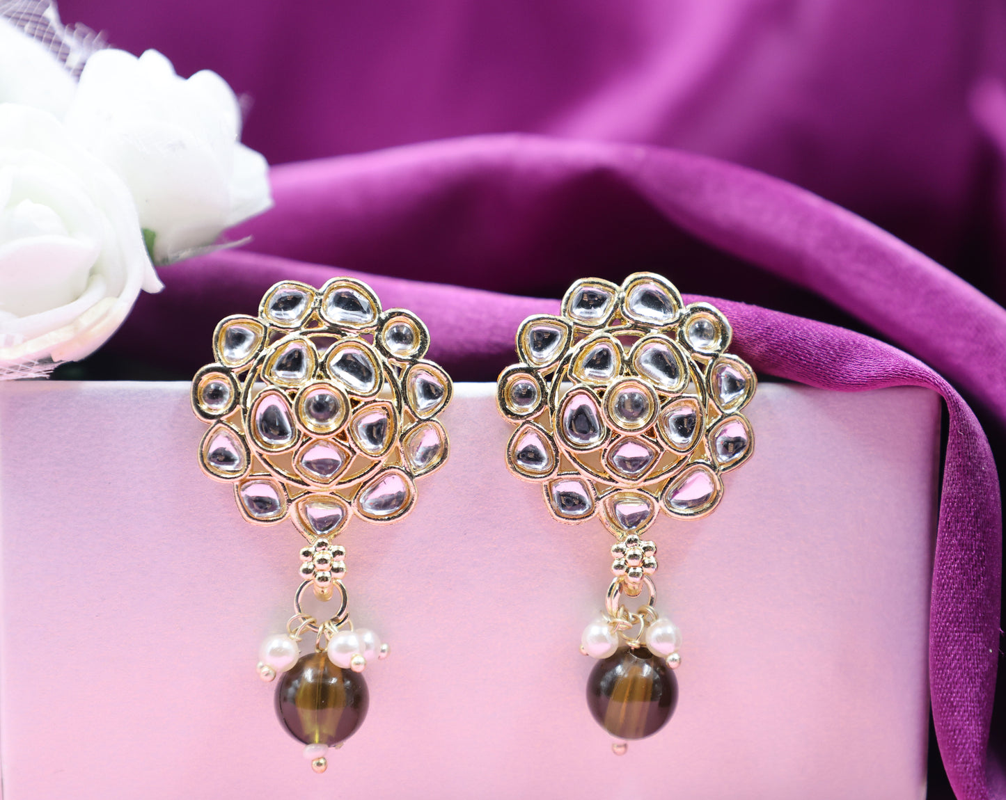 Gold Toned Kundan Studded Drop Earring