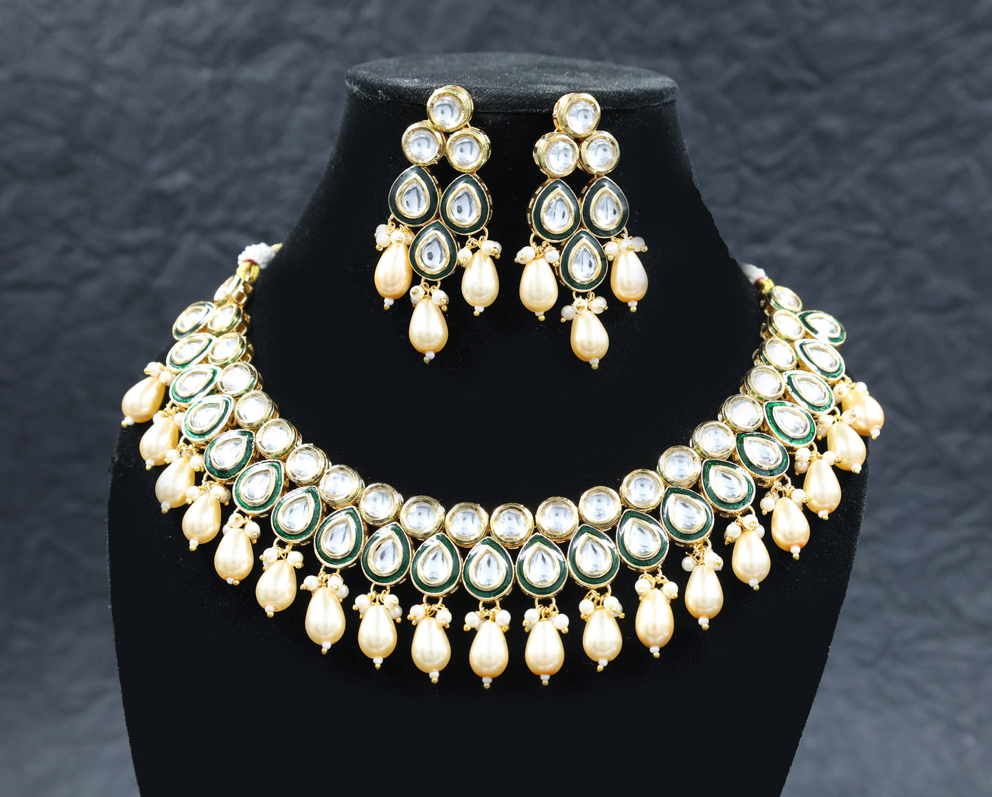 Eternal Grace Choker Kundan Set