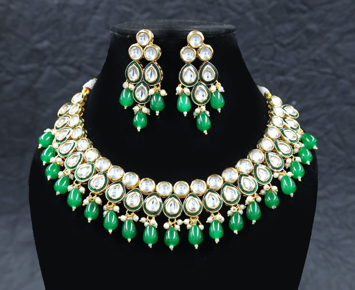 Green Beaded Choker Kundan Set